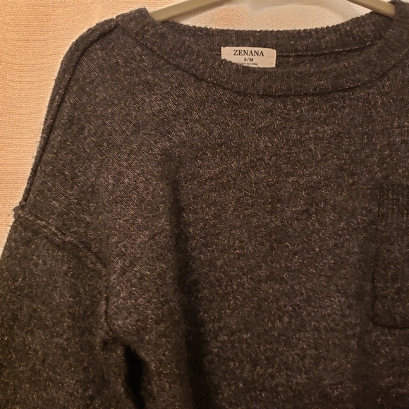 Zenana Brushed Melange Hacci oversized sweater with exposed seam details s/m - Picture 2 of 7